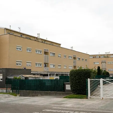 Precioso Cerca De Mar Y Montana