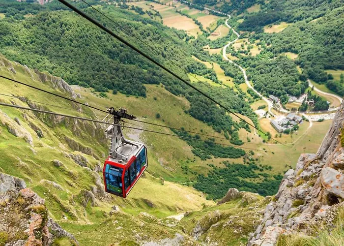 Precioso Cerca De Mar Y Montana *